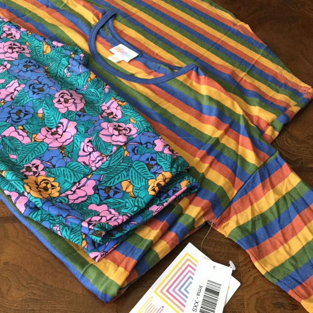 BNWT LuLaRoe OUTFIT XXS Irma top & OS leggings LAST FINAL PRICE SALE